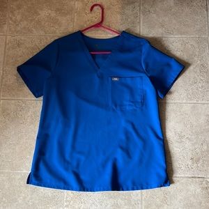 Figs: Catarina Scrub Top